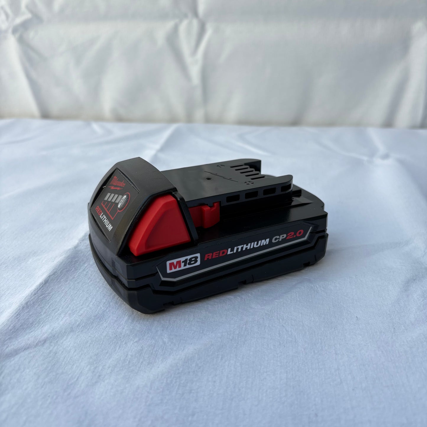 Milwaukee
M18 18-Volt 2.0 Ah Lithium-Ion Compact Battery