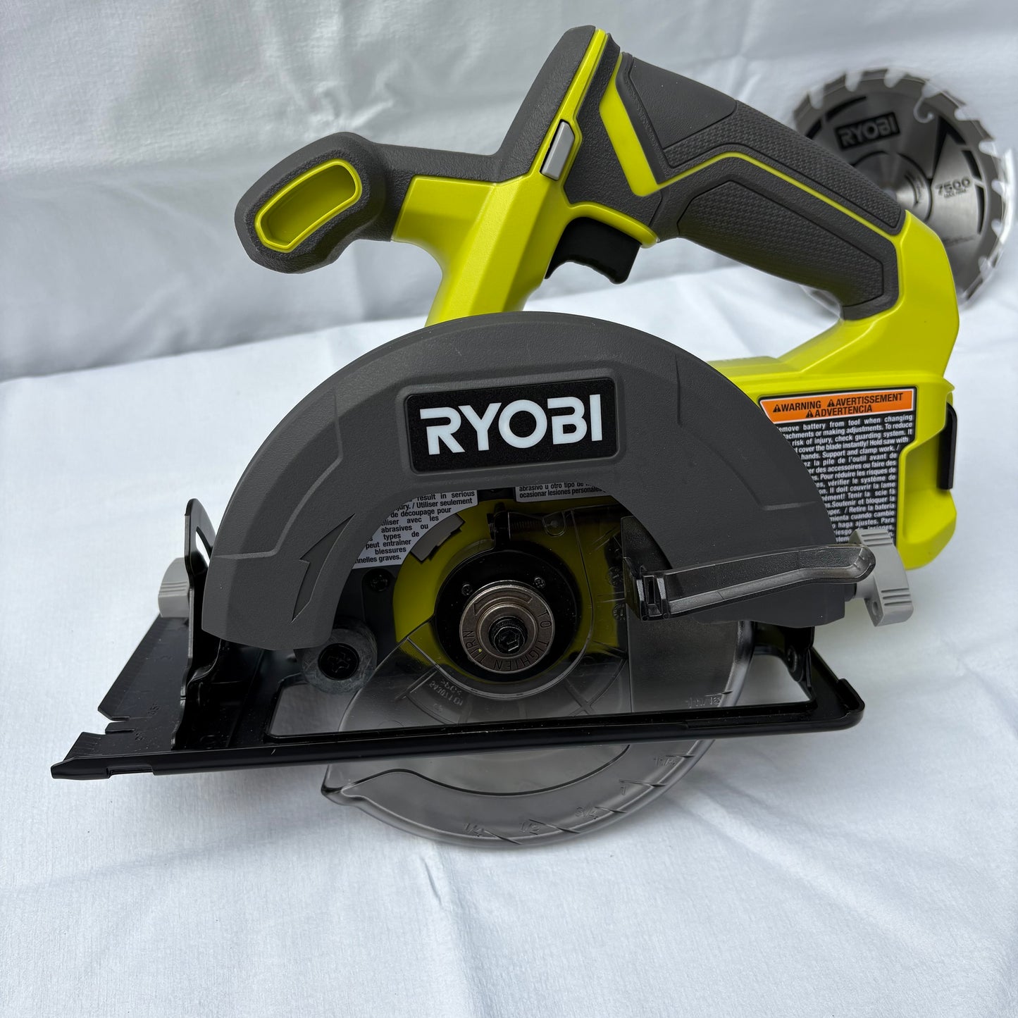 RYOBI
ONE+ 18V Cordless 5 1/2 in. Circular Saw (Tool Only)